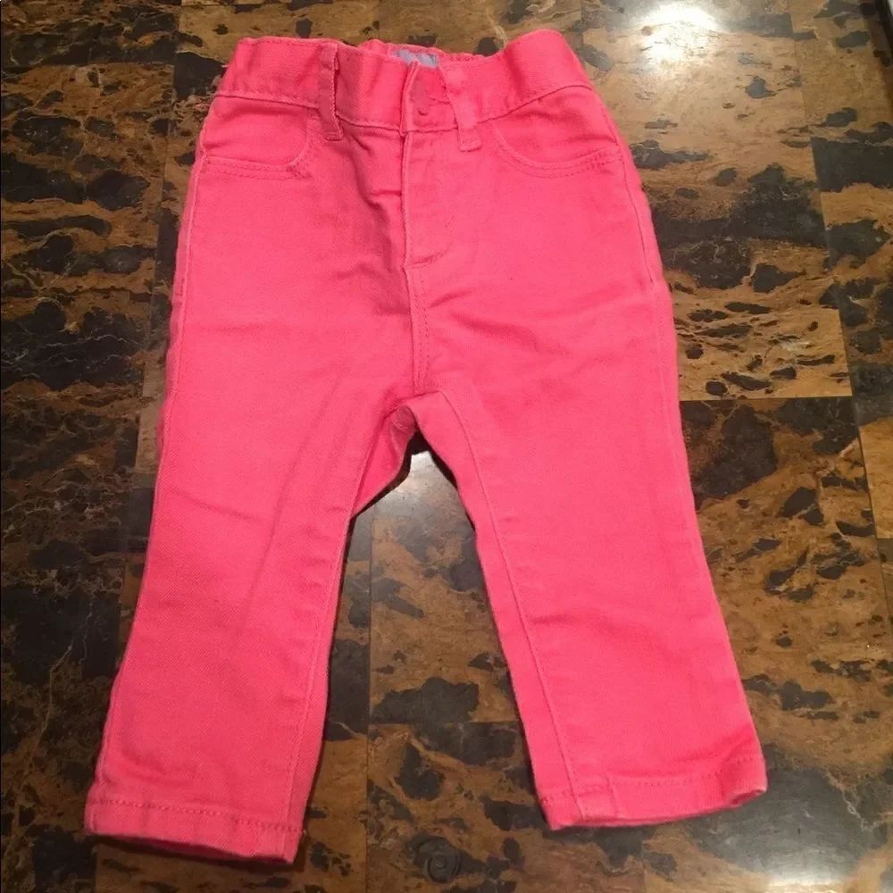 🎉1 hr sale🎉Baby Gap pants 💕